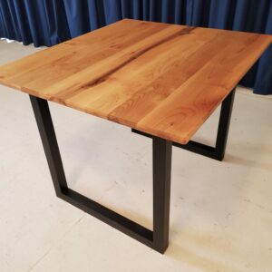 Hard Maple 39 1/2” Table